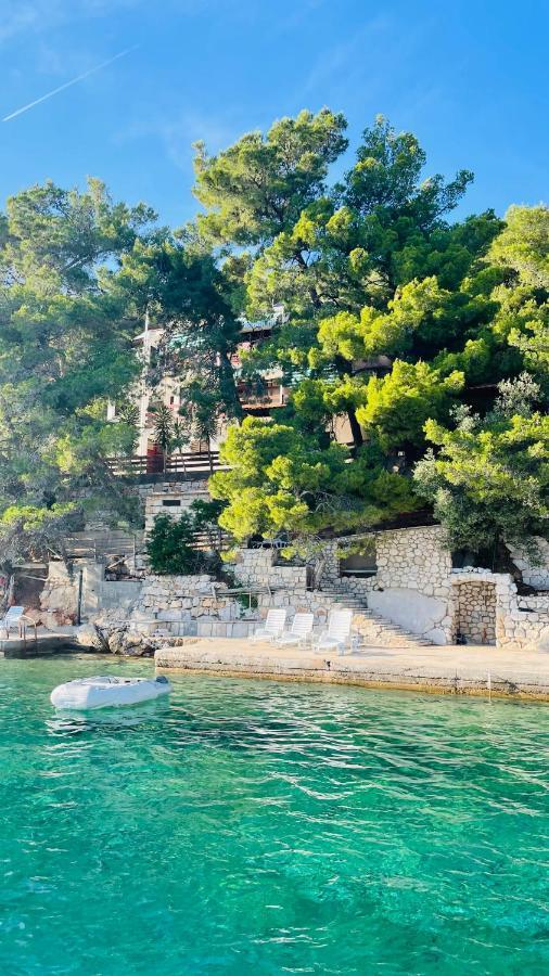 Lovely Apartments On The Private Beach - Island Korcula Prizba Exterior photo